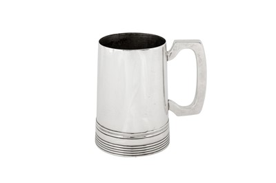 Lot 379 - A Victorian sterling silver christening mug, Sheffield 1895 by Walker and Hall