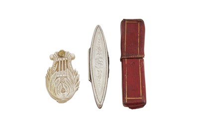 Lot 51 - A mid-19th century French mother of pearl gaming counter case, circa 1850