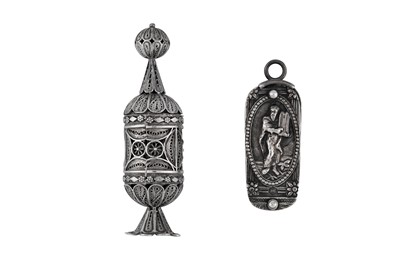 Lot 1143 - JUDAICA - A MID TO LATE 20TH CENTURY ISRAELI SILVER FILIGREE BESAMIN (SPICE BOX)