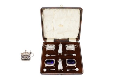 Lot 1198 - A VICTORIAN STERLING SILVER MUSTARD POT, LONDON 1895 BY CHARLES STUART HARRIS