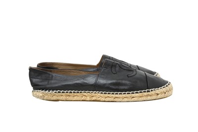 Lot 502 - Chanel Black CC Logo Flat Espadrille - Size 42