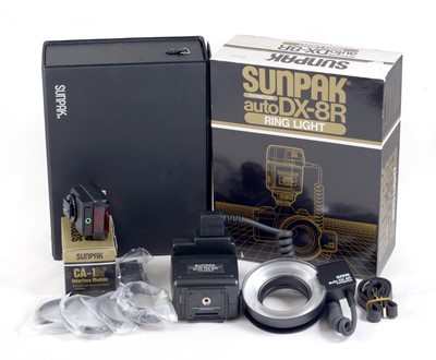 Lot 196 - Sunpak Auto DX-8R Ring Light with Canon EOS AF Module.