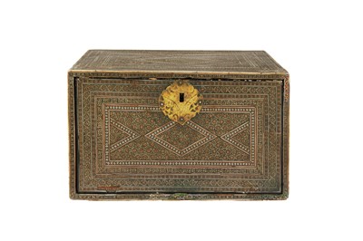 Lot 190 - λ A MICRO-MOSAIC KHATAMKARI CABINET