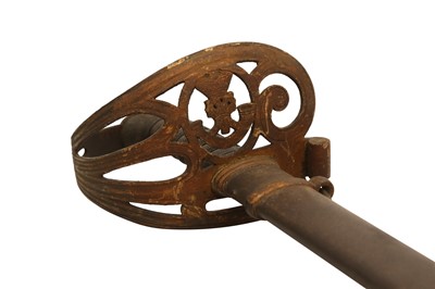 Lot 76 - A BRITISH RIFLES OFFICER'S SWORD