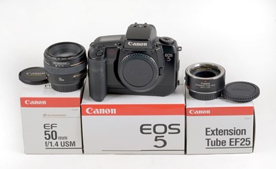 Lot 194 - Canon EOS 5 with 50mm f1.4 & EF25 Extension Tube.