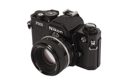 Lot 173 - A Nikon FM2n SLR Camera