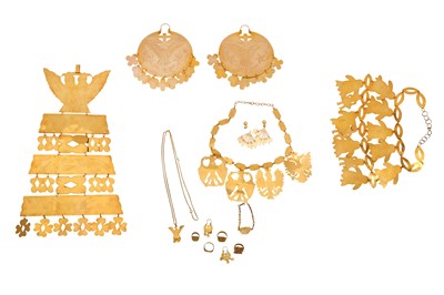 Lot 426 - CUNA JEWELLERY - PANAMA