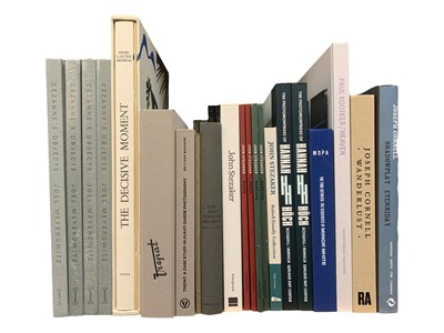 Lot 373 - Avant-garde art and photography.