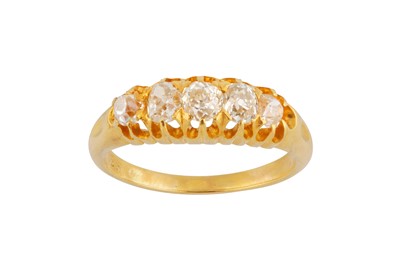 Lot 163 - A five-stone diamond ring