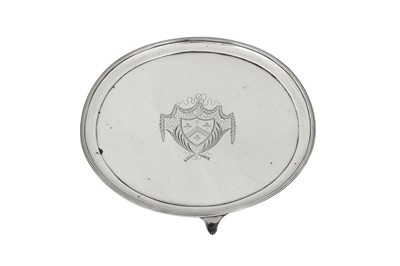 Lot 447 - A George III provincial sterling silver salver, Newcastle 1799 by John Roberston