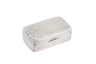 Lot 191 - An early 19th century Chinese Export silver snuff box, Canton circa 1820 mark of Khecheong