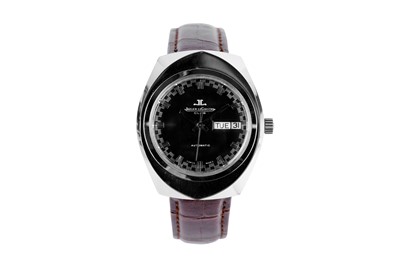 Lot 302 - JAEGER-LECOULTRE.