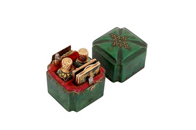 Lot 90 - A George III shagreen cased gold mounted scent bottle vanity case, probably London circa 1770