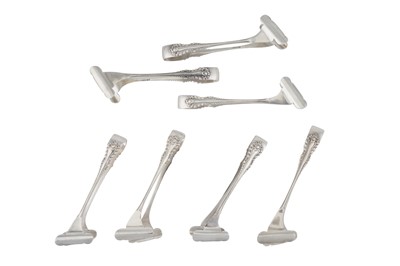 Lot 1248 - SEVEN VICTORIAN / EDWARDIAN STERLING SILVER ASPARAGUS TONGS EATERS, SHEFFIELD 1898/1904