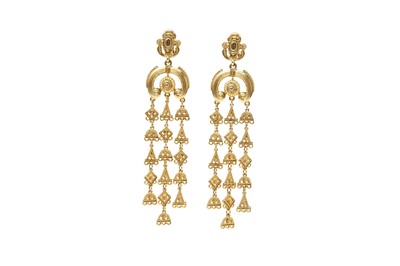 Lot 326 - Oscar de la Renta Statement Chandelier Clip On Earrings