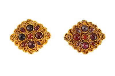 Lot 378 - TWO GOLDEN HORDE BEJEWELLED GOLD FILIGREE ORNAMENTS
