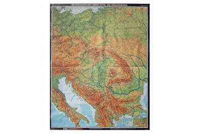 Lot 76 - Haack (Dr Hermann) Die Sozialistischen Länder Mittel-Und Südosteuropas