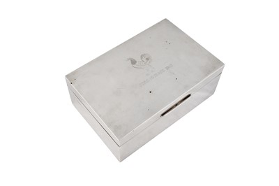 Lot 1170 - AN ELIZABETH II STERLING SIVLER CIGARETTE BOX, BIRMINGHAM 1962 BY S. J. ROSE