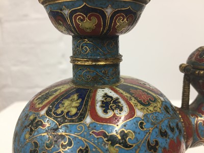 Lot 96 - *AMENDMENT* A VERY RARE CHINESE CLOISONNÉ 'LOTUS' KUNDIKA
