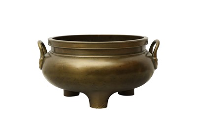 Lot 42 - A CHINESE BRONZE TRIPOD CENSER