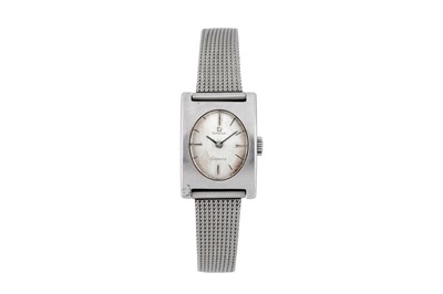 Lot 1124 - OMEGA.