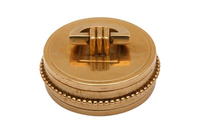 Lot 1002 - A 9CT GOLD CARTIER PILL BOX