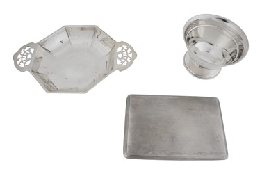 Lot 1177 - A MIXED GROUP OF STERLING SILVER