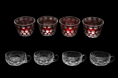 Lot 112 - A GROUP OF ST LOUIS CRYSTAL