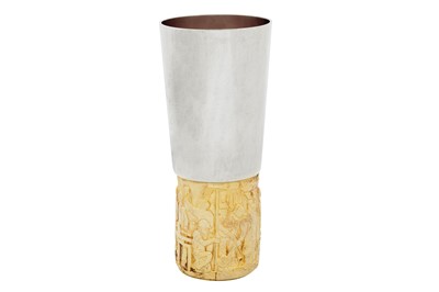 Lot 266 - An Elizabeth II sterling silver commemorative goblet, London 1972 by Hector Miller for Aurum