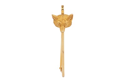 Lot 15 - A FOX'S MASK BROOCH