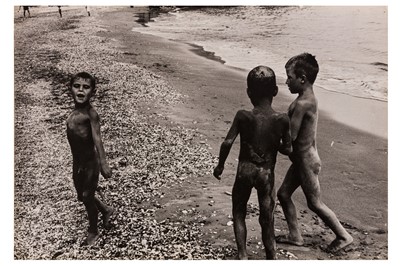 Lot 549 - Roger Mayne (1929-2014)