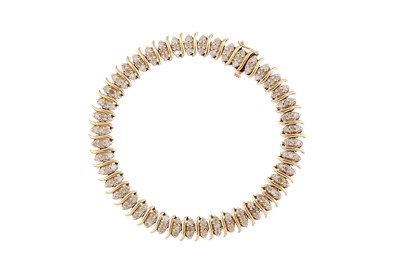 Lot 11 - A DIAMOND BRACELET