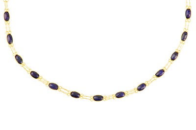Lot 28 - A SAPPHIRE NECKLACE