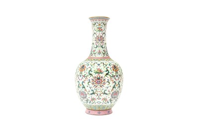 Lot 85 - A FINE CHINESE FAMILLE-ROSE WHITE-GROUND 'LOTUS' VASE