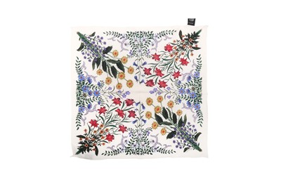 Lot 326 - Gucci Ivory 'Fly Flora' Print Silk Scarf