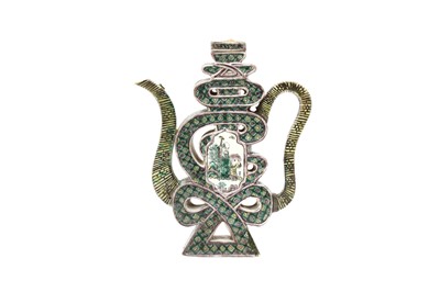 Lot 85 - A CHINESE FAMILLE-VERTE PUZZLE 'SHOU CHARACTER' TEAPOT AND COVER