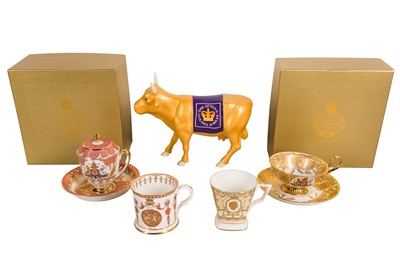 Lot 120 - GROUP OF COMMEMORATIVE FINE BONE CHINE PIECES