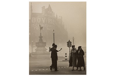 Lot 219 - Wolfgang Suschitzky (1912-2016)