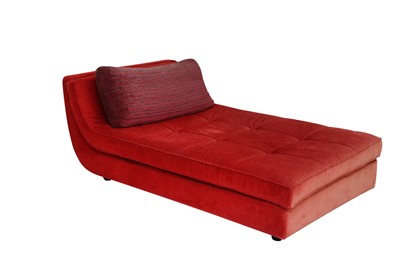 Lot 222 - A ROCHE BOBOIS DAY BED