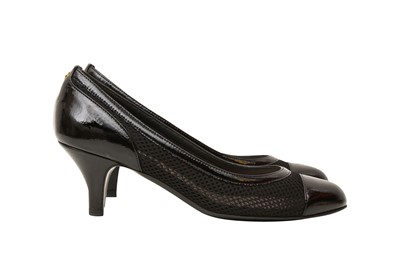 Lot 522 - Chanel Black Mesh CC Escarpins Heeled Pump - Size 36.5