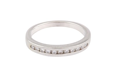 Lot 13 - A DIAMOND HALF ETERNITY RING