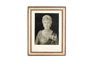 Lot 392 - Mary ok Teck, Queen Consort to King George V