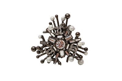 Lot 617 - Chanel Snowflake CC Burst Ring