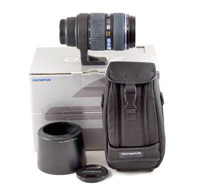 Lot 61 - Olympus Zuiko Four Thirds 50-200mm f2.8-3.5 SWD Digital Zoom Lens