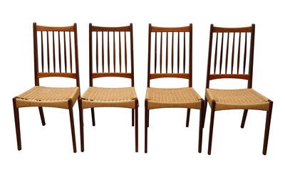 Lot 238 - A SET OF FOUR MID-CENTURY ARNE HOVMAND-OLSEN FOR MOGENS KOLD CHAIRS