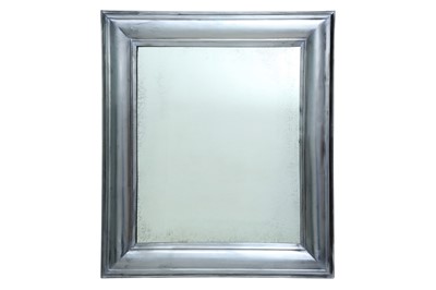 Lot 433 - PURE WHITE LINES