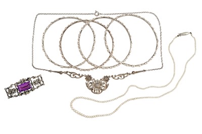 Lot 53 - A GROUP OF SILVER JEWELLERY