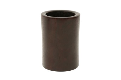 Lot 144 - A CHINESE ZITAN WOOD BRUSH POT, BITONG