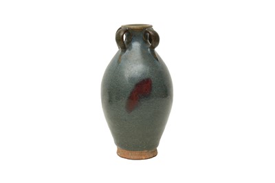 Lot 186 - A CHINESE JUN WARE VASE