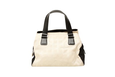 Lot 471 - Chanel Cream CC Travel Line Tote